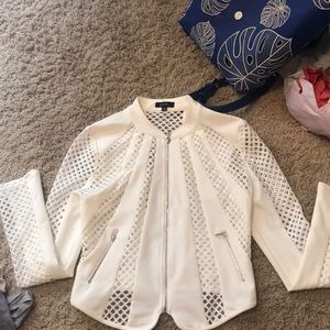 NWOT cropped white jacket